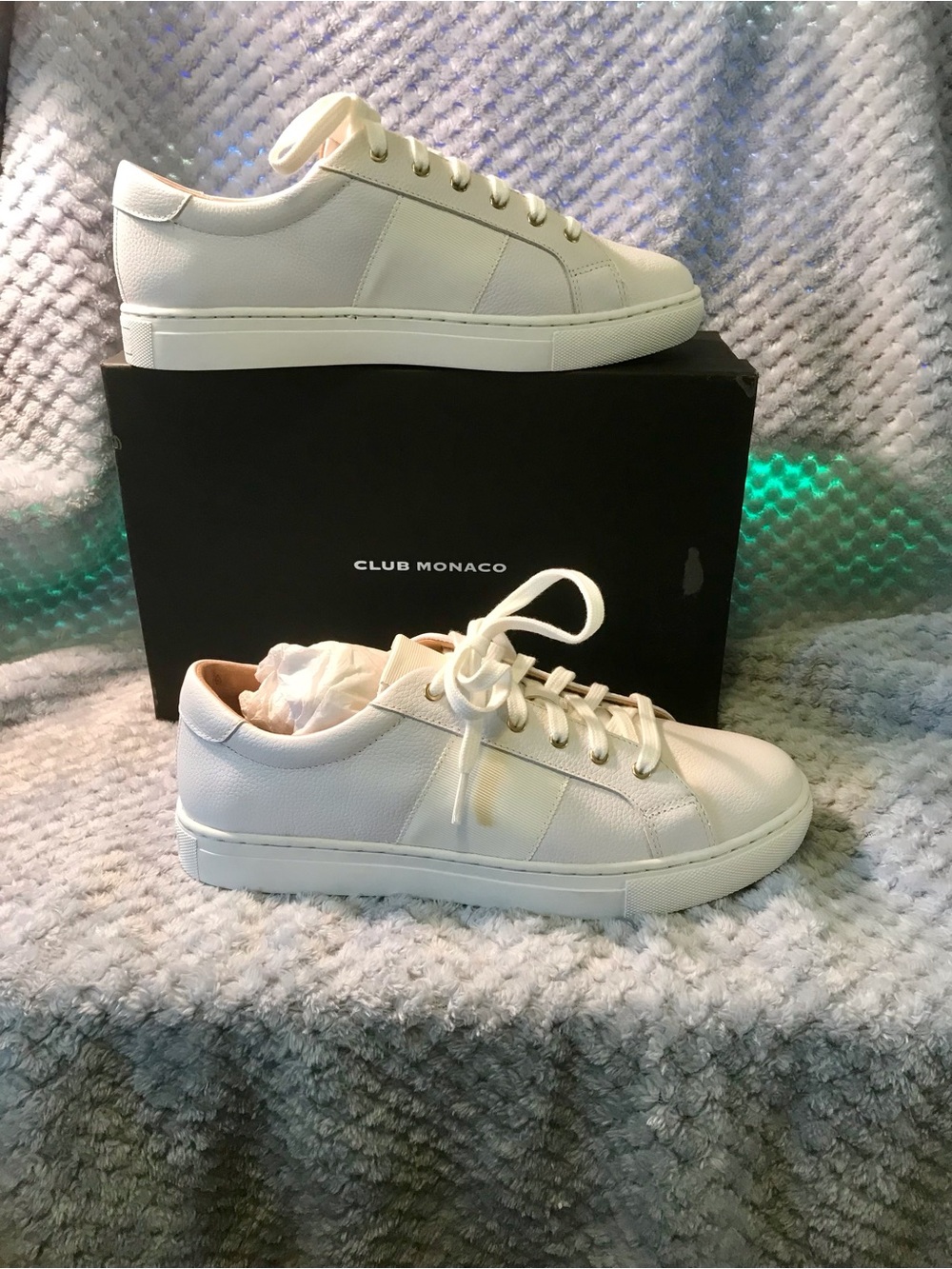 Club Monaco Jowenna White Leather Low-Top Sneakers Sz 9 NIB